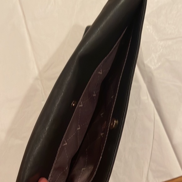 EUC Vince Camino Black Leather Clutch Gold Hardware - Picture 4 of 13